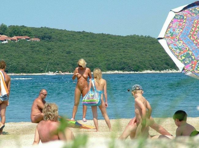 Photo nudism in Germany [FKK bilder]